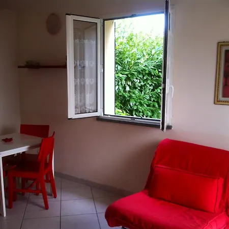La Via Dei Cardi Apartment Sarzana